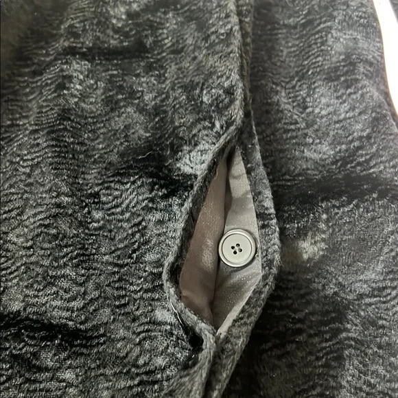 Emporio Armani Black Faux Fur Coat - Picture 13 of 16